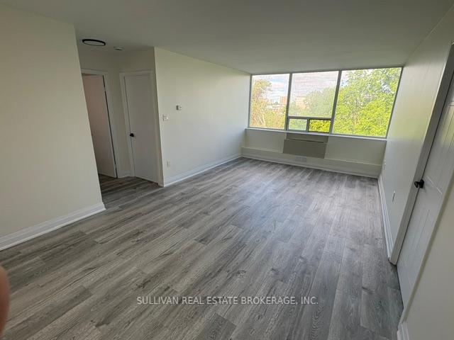 Photo 8 of Unit 702, 3227 King Street E, Kitchener, Chicopee/Freeport — HOMEH