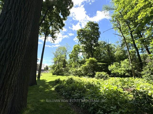 Photo 29 of Unit 702, 3227 King Street E, Kitchener, Chicopee/Freeport — HOMEH