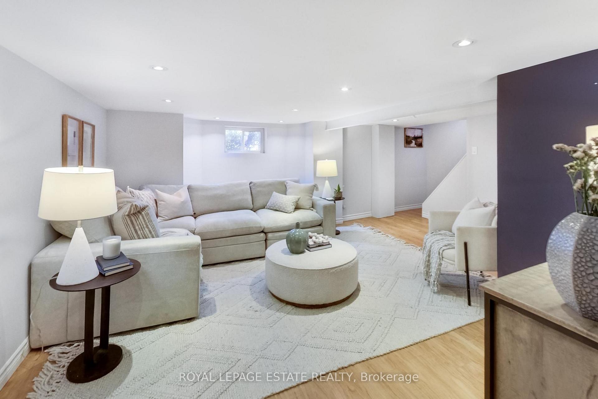 Photo 15 of 64 Wildwood Crescent, Toronto, Woodbine Corridor — HOMEH