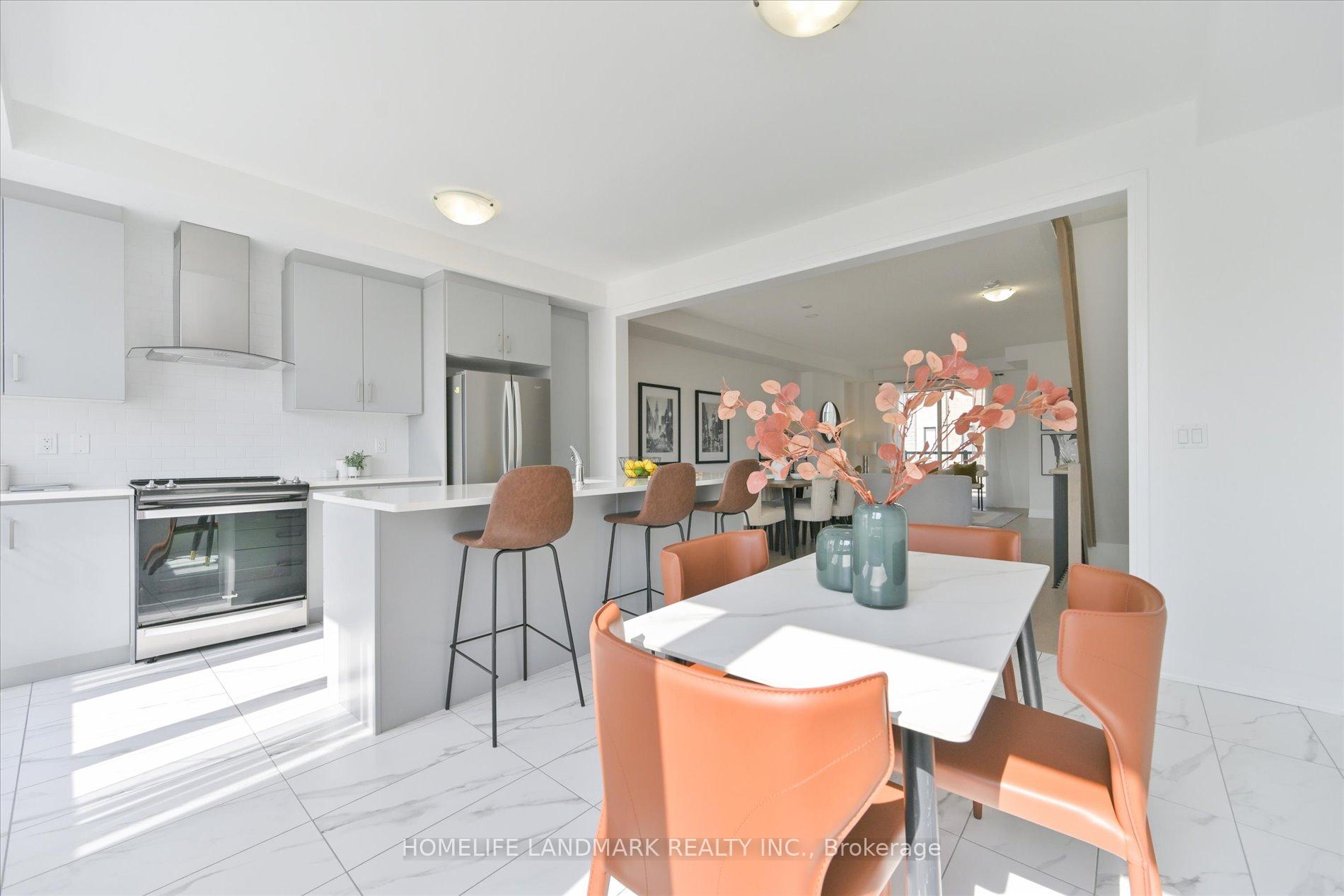 Photo 8 of 34 Carole Bell Way, Markham, Berczy — HOMEH
