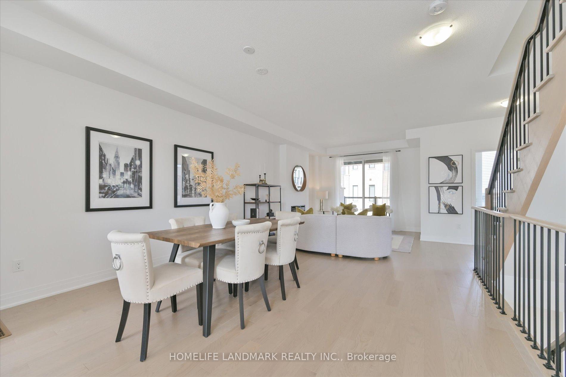 Photo 10 of 34 Carole Bell Way, Markham, Berczy — HOMEH