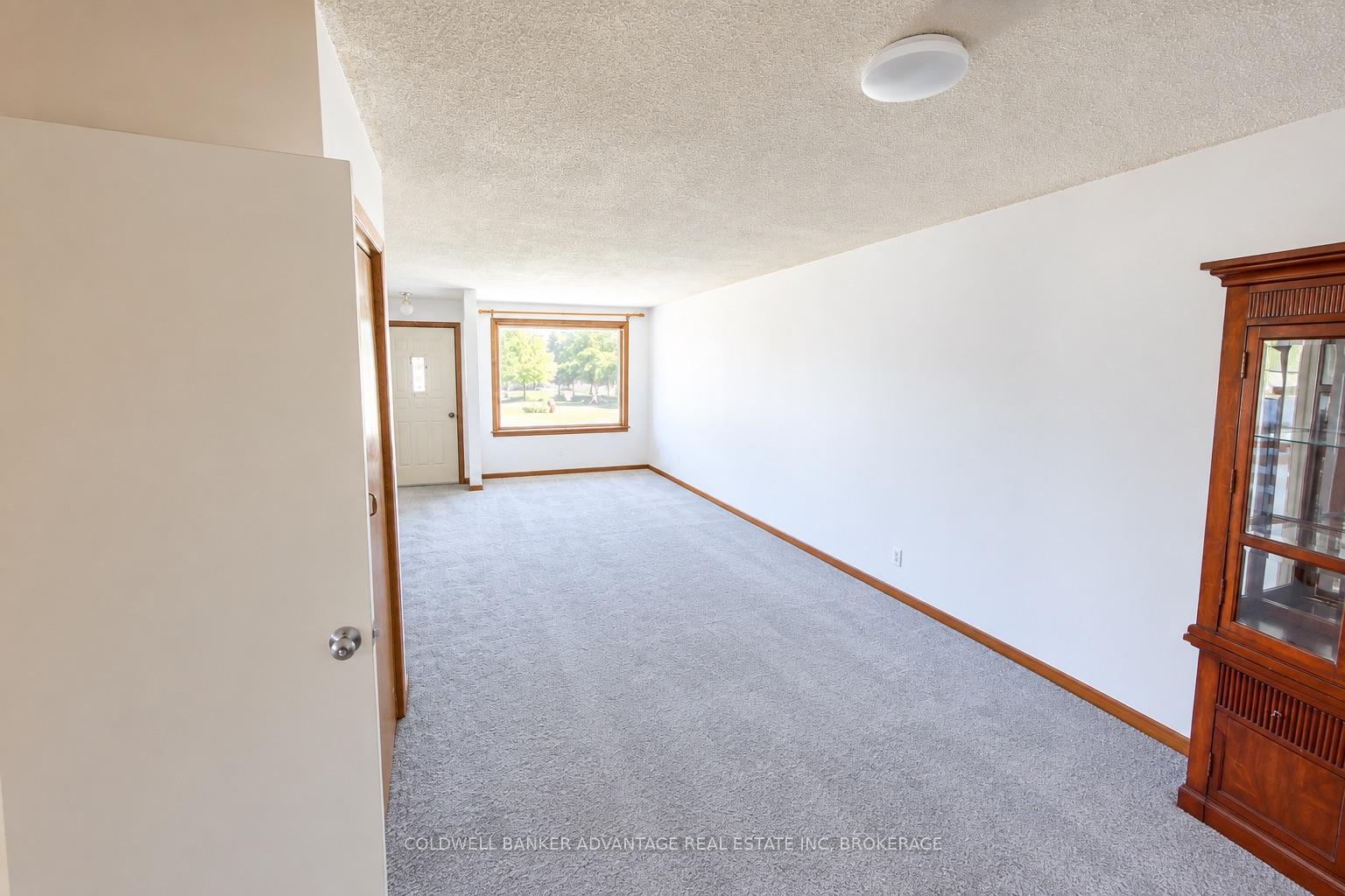 Photo 8 of 140 Commercial Street, Welland, Lincoln/Crowland — HOMEH