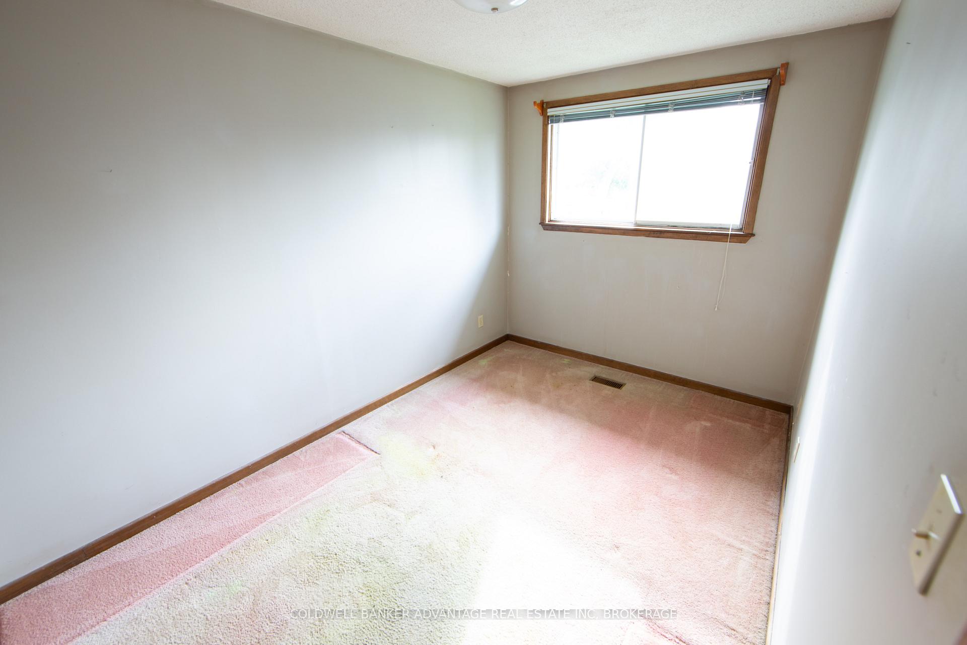 Photo 15 of 140 Commercial Street, Welland, Lincoln/Crowland — HOMEH