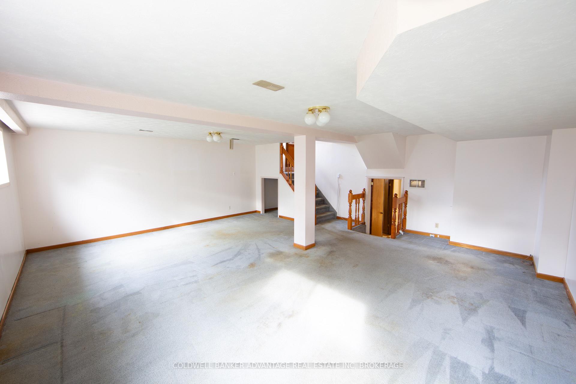 Photo 23 of 140 Commercial Street, Welland, Lincoln/Crowland — HOMEH