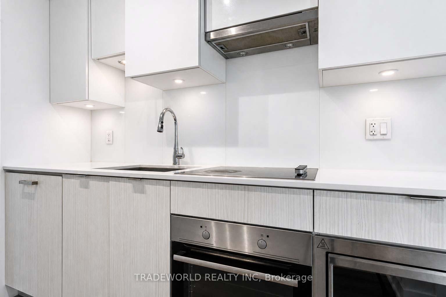 Photo 9 of Unit 2308, 99 Broadway Avenue, Toronto, Mount Pleasant West — HOMEH