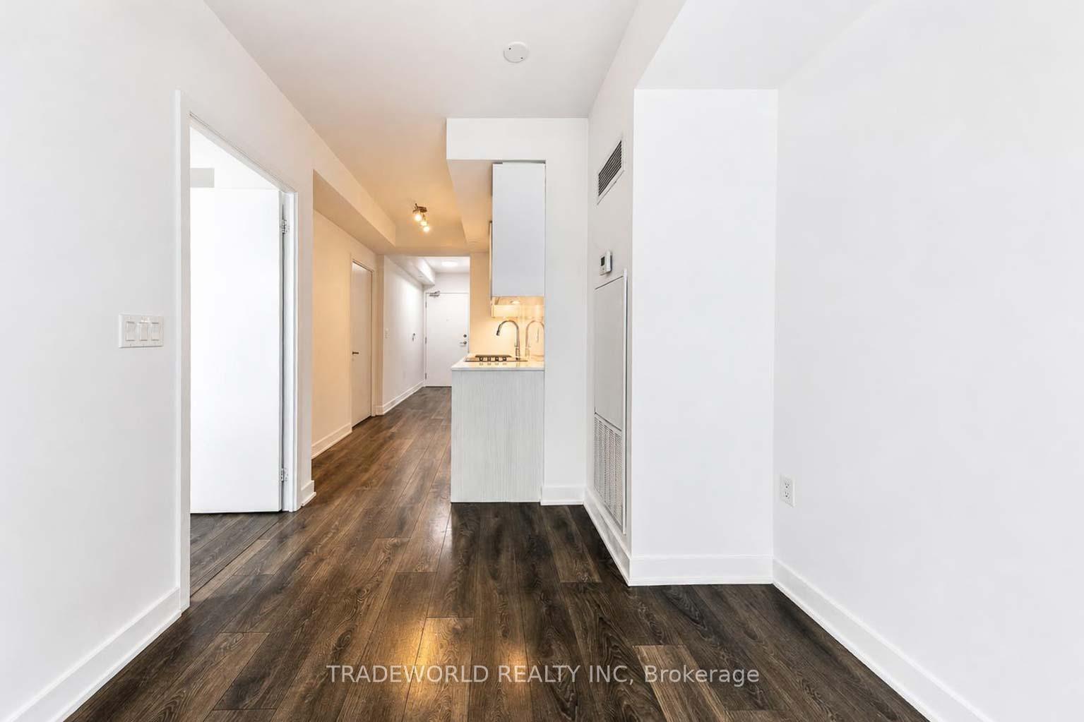 Photo 13 of Unit 2308, 99 Broadway Avenue, Toronto, Mount Pleasant West — HOMEH