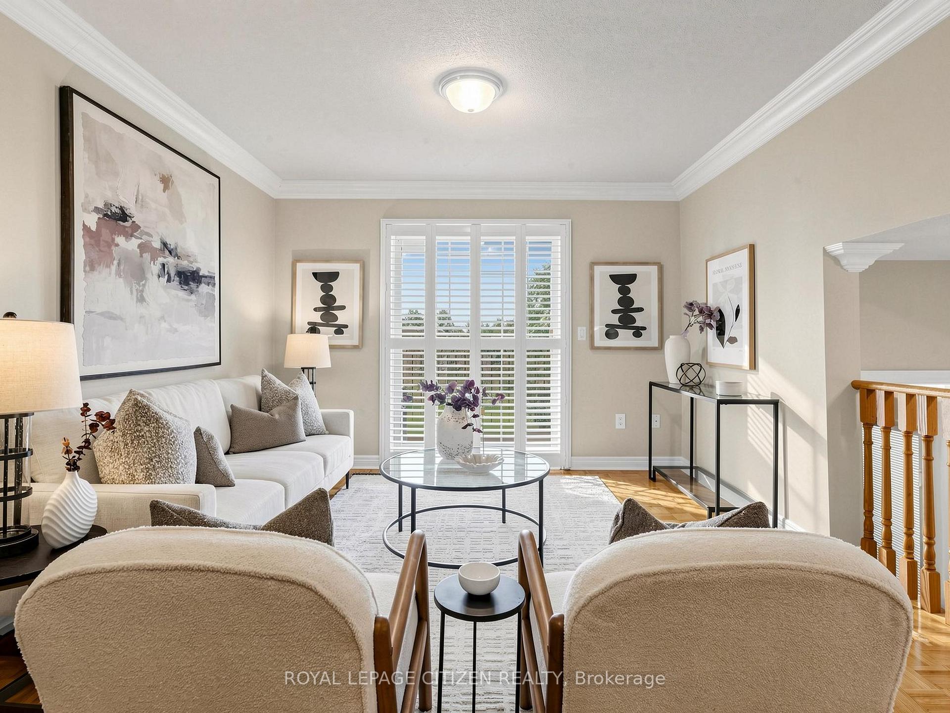 Photo 4 of 188 Buena Vista Drive, Vaughan, Sonoma Heights — HOMEH