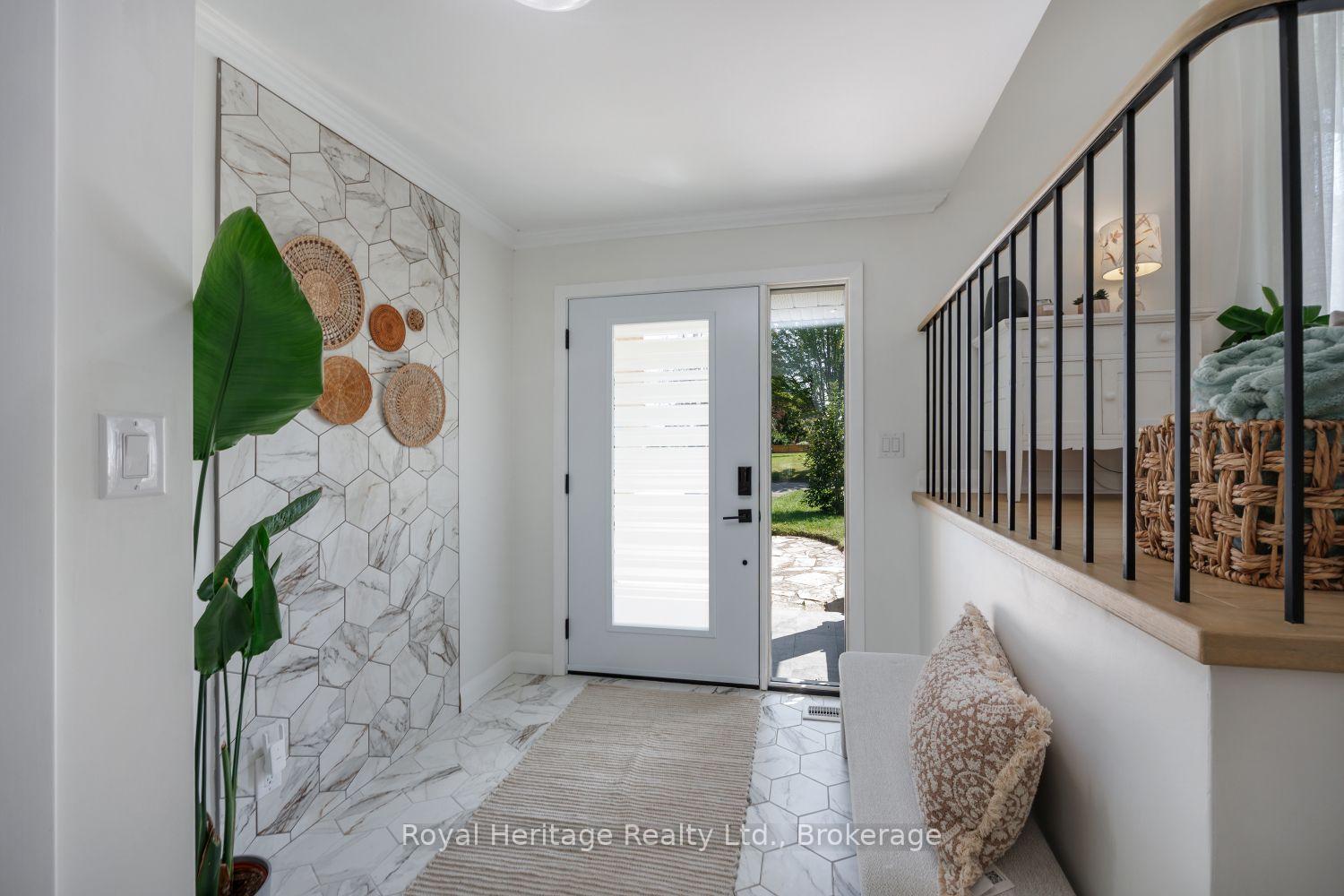 Photo 4 of 396 Jane Avenue, Oshawa, Northglen — HOMEH