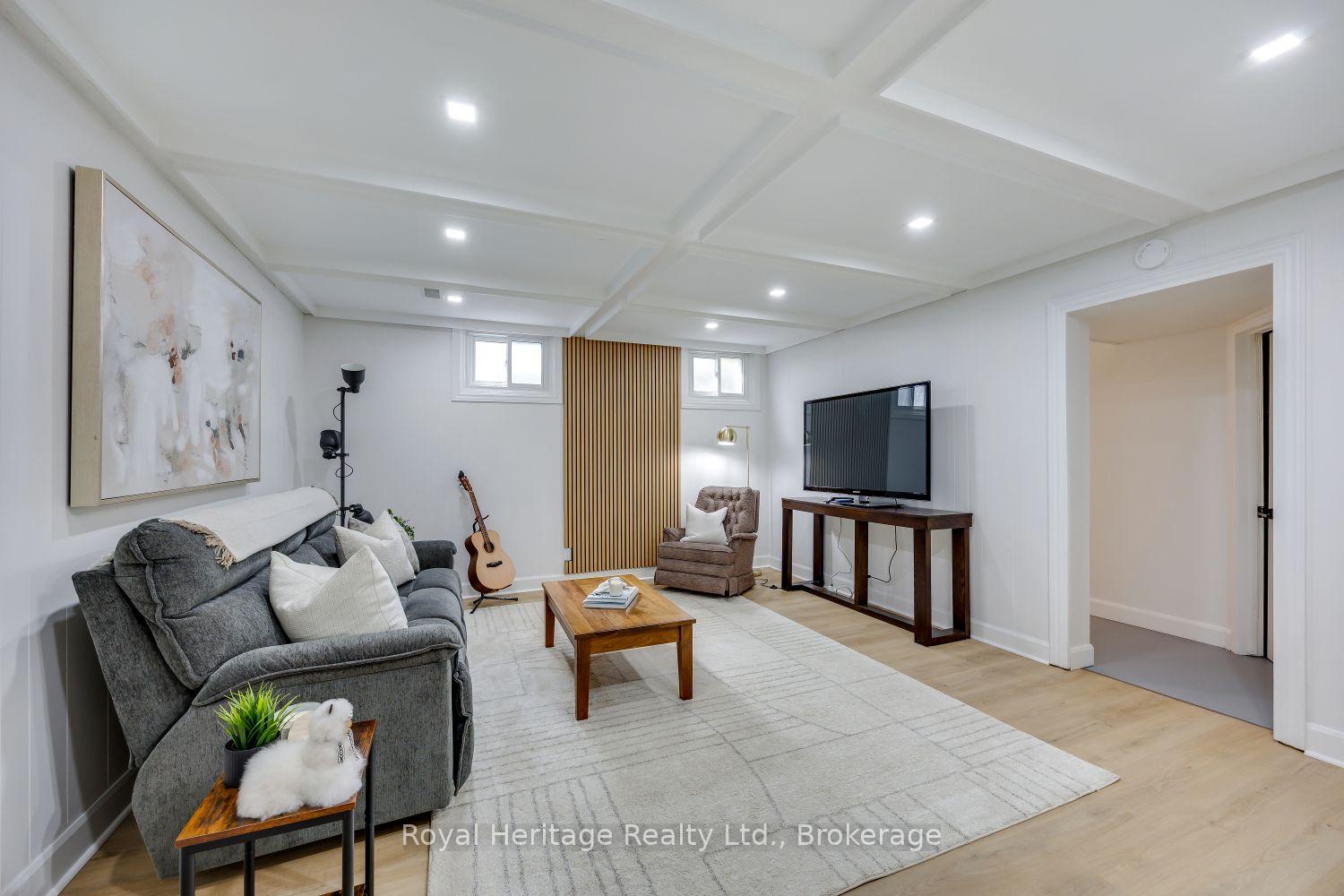Photo 40 of 396 Jane Avenue, Oshawa, Northglen — HOMEH