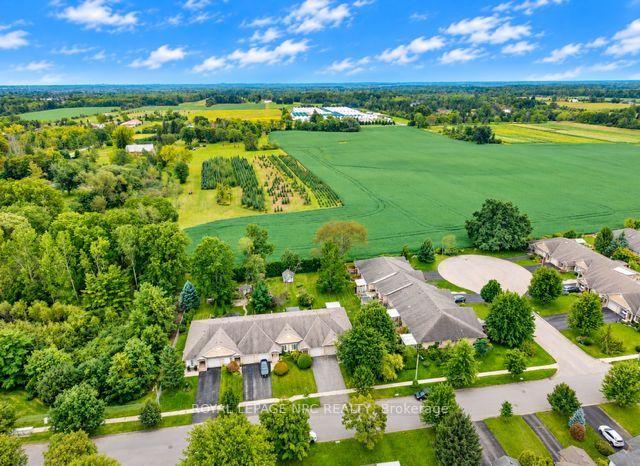 Photo 1 of 178 Beckett Crescent, Pelham, Fonthill — HOMEH