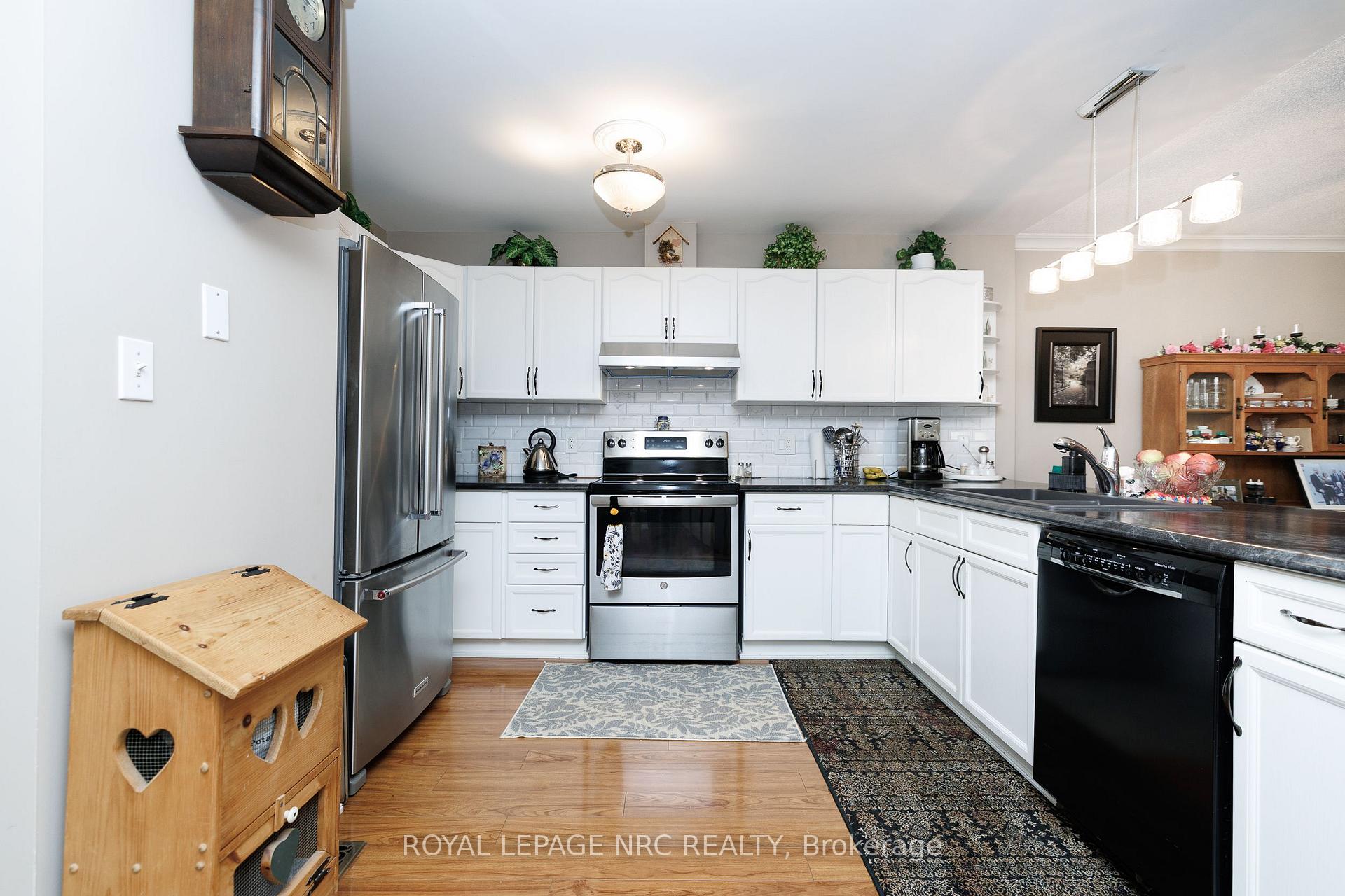 Photo 12 of 178 Beckett Crescent, Pelham, Fonthill — HOMEH