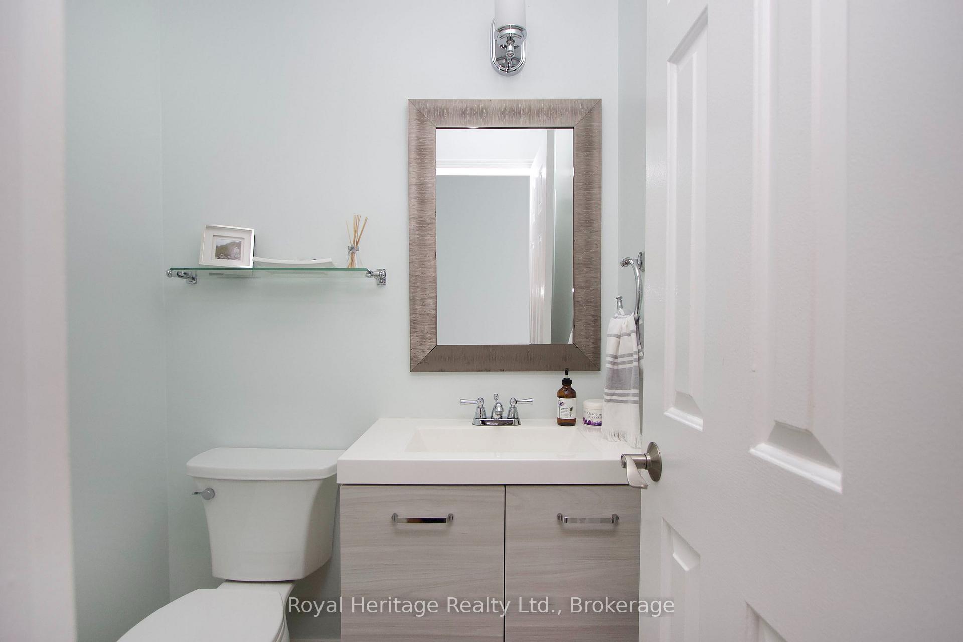 Photo 13 of 11 Harman Drive, Ajax, Central — HOMEH