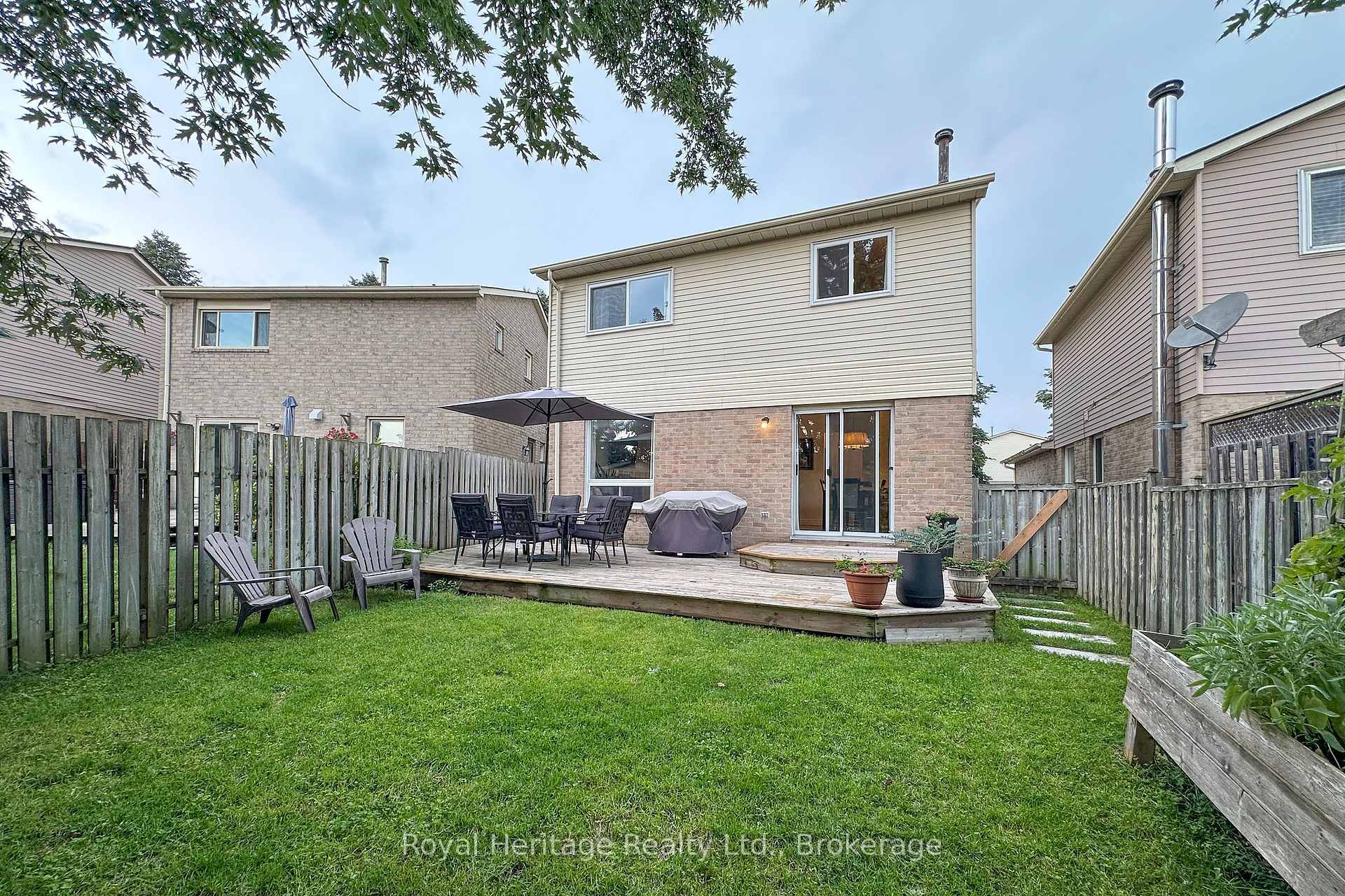 Photo 37 of 11 Harman Drive, Ajax, Central — HOMEH
