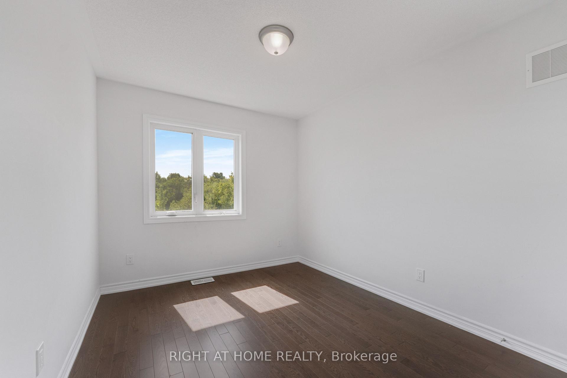 Photo 22 of 6 Savino Drive, Brampton, Heart Lake West — HOMEH