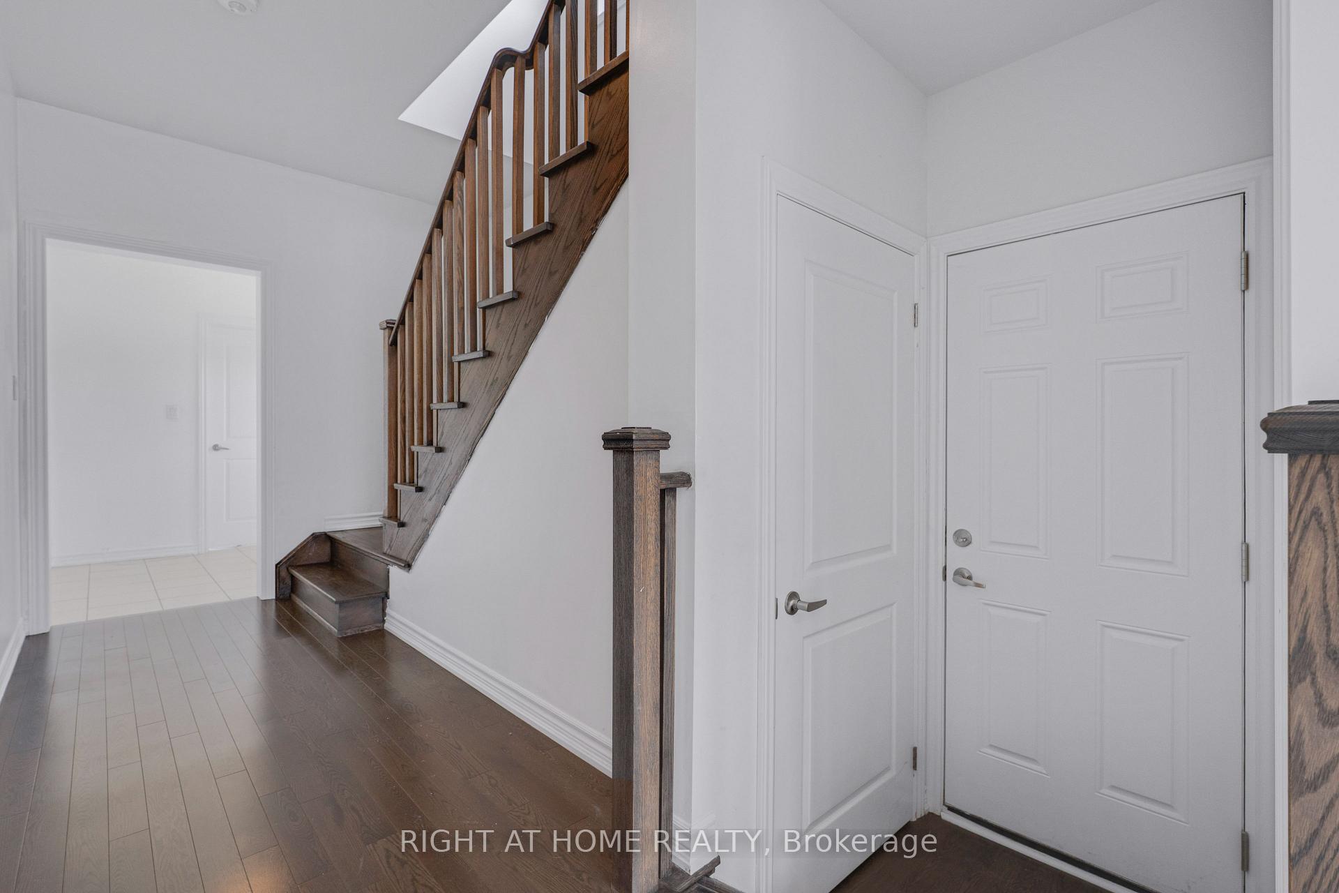 Photo 27 of 6 Savino Drive, Brampton, Heart Lake West — HOMEH