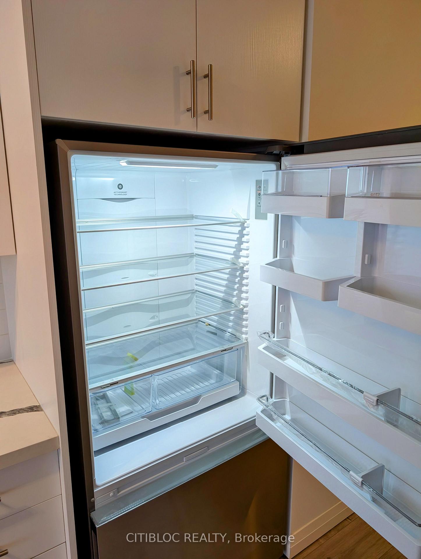 Photo 16 of Unit 229, 8960 Jane Street, Vaughan, Vellore Village — HOMEH