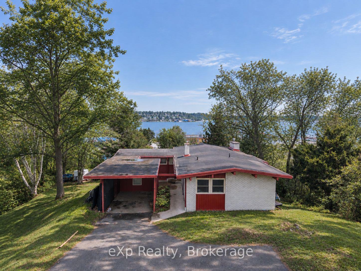 Photo of 8 Sunset Avenue