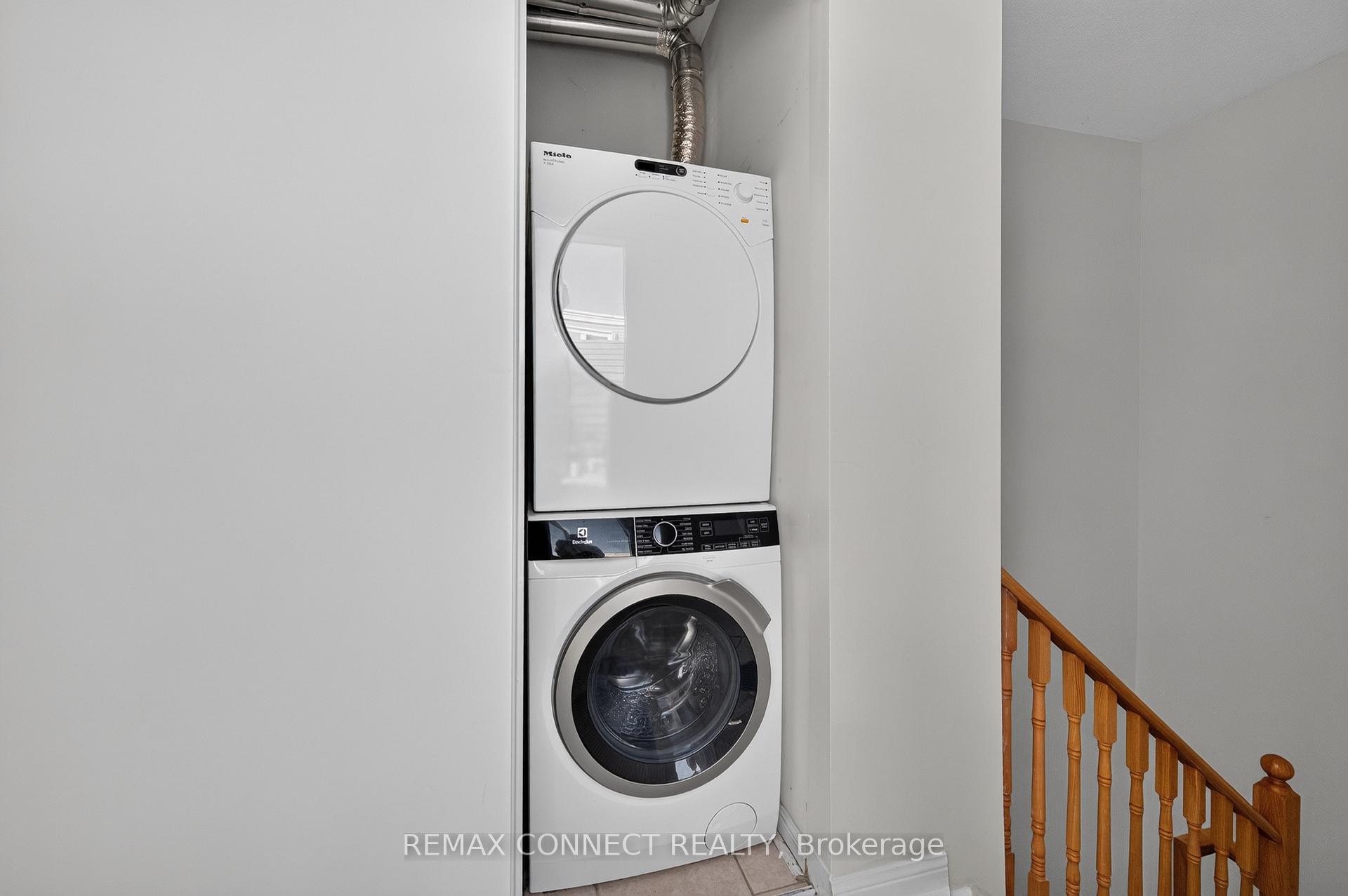 Photo 33 of 7B Crawford Street, Toronto, Niagara — HOMEH