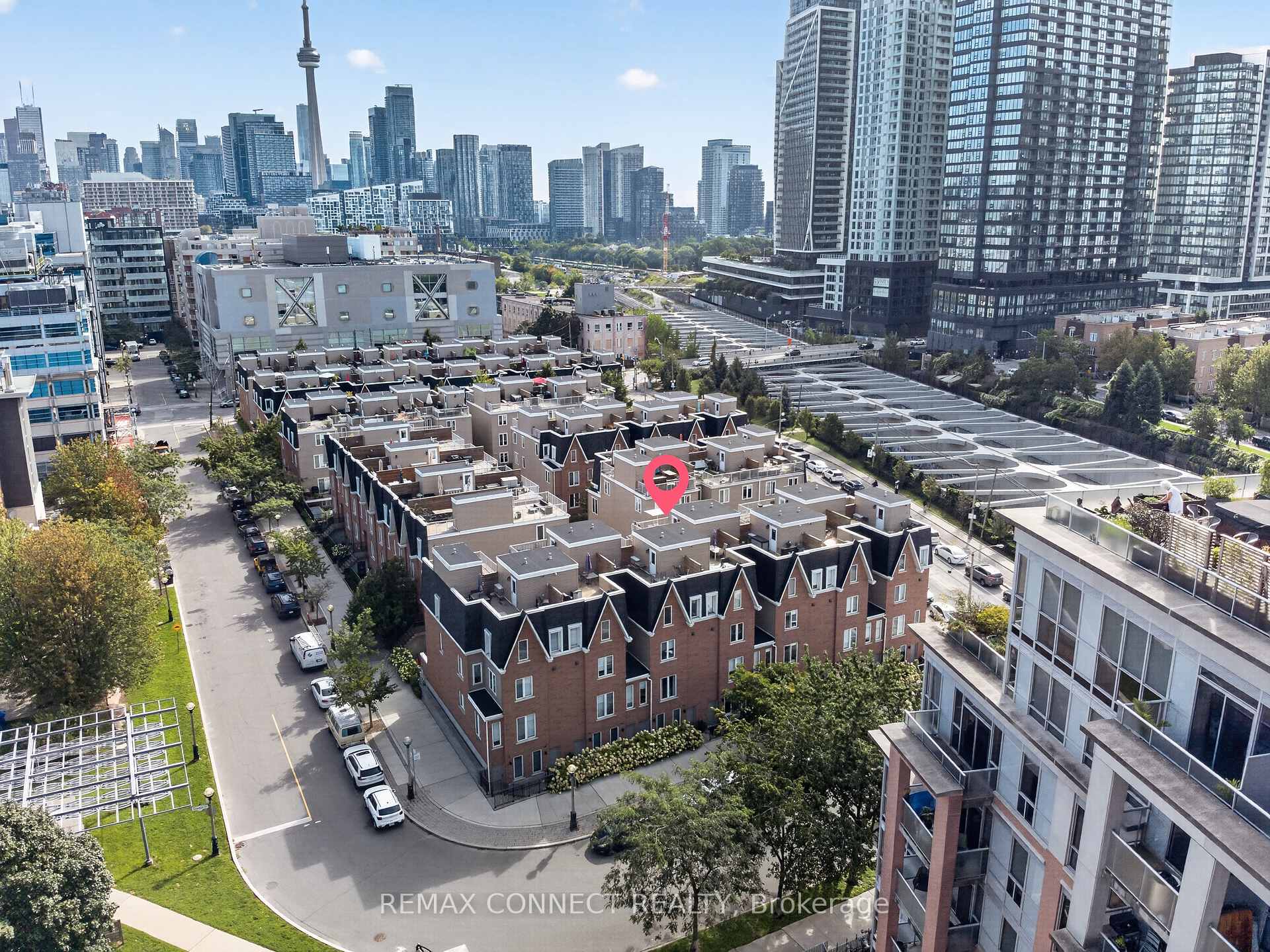 Photo 41 of 7B Crawford Street, Toronto, Niagara — HOMEH
