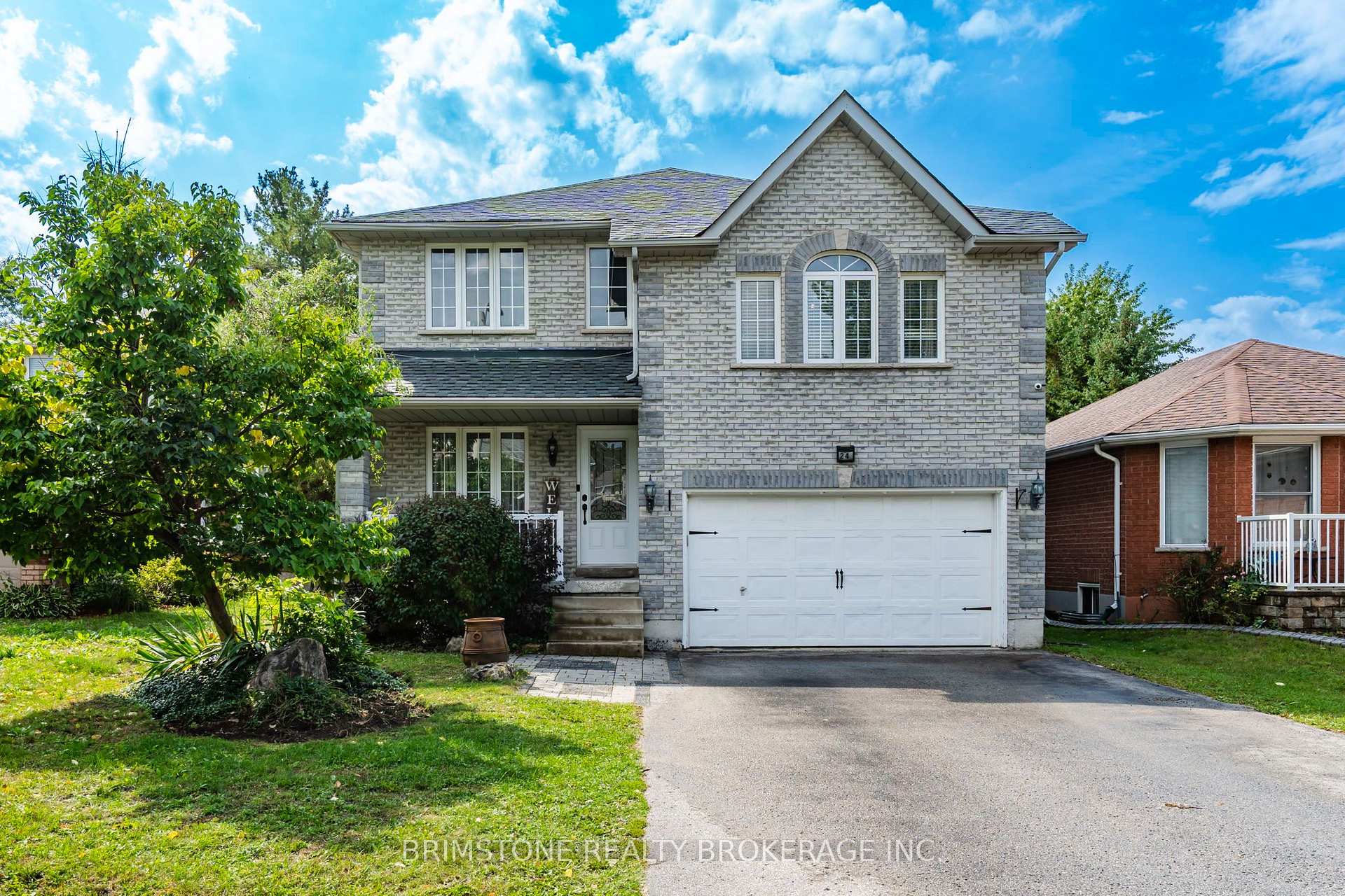 Photo 1 of 24 Stoneybrook Crescent, Barrie, Ardagh — HOMEH