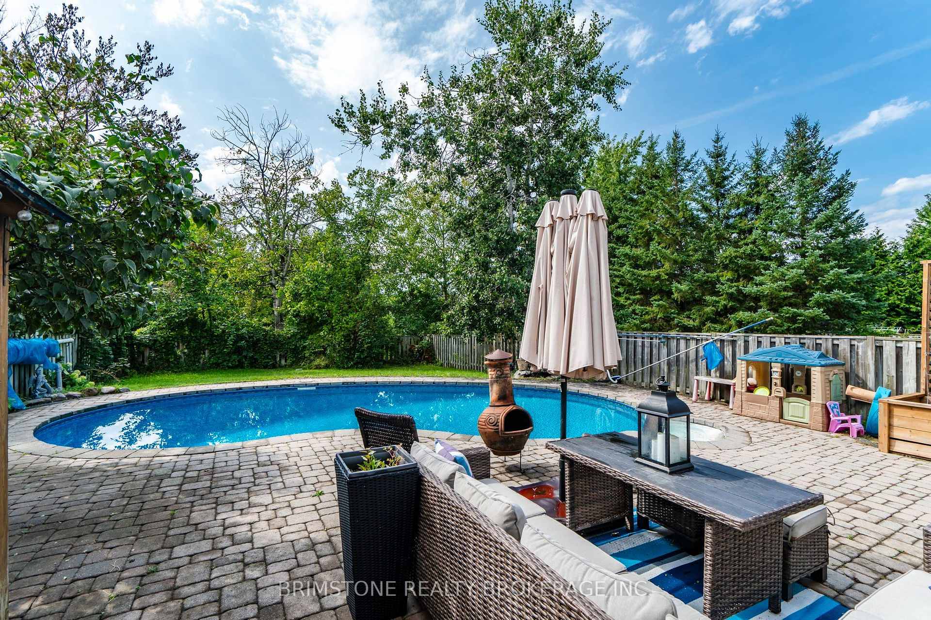 Photo 32 of 24 Stoneybrook Crescent, Barrie, Ardagh — HOMEH