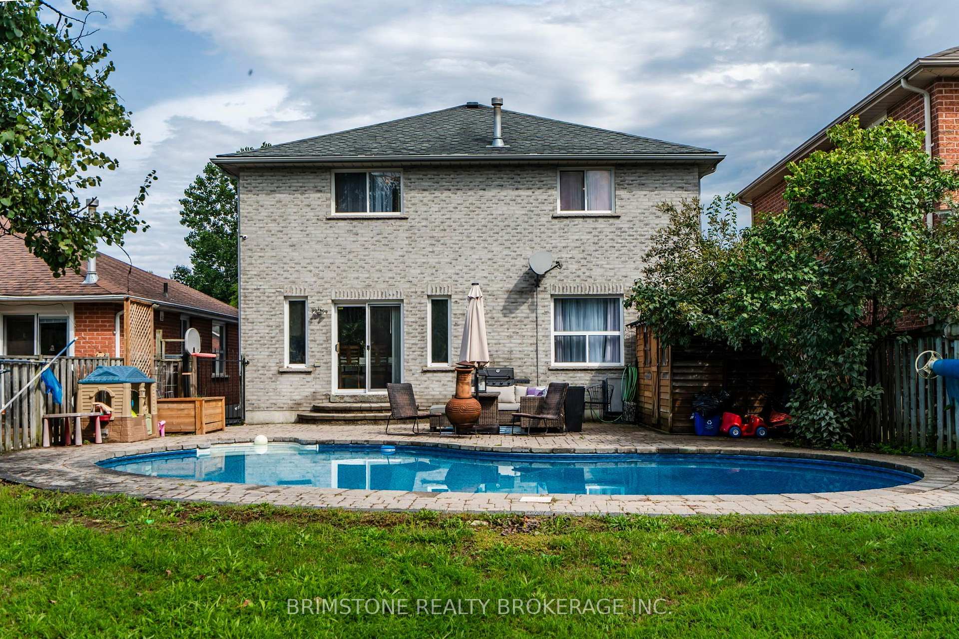 Photo 37 of 24 Stoneybrook Crescent, Barrie, Ardagh — HOMEH