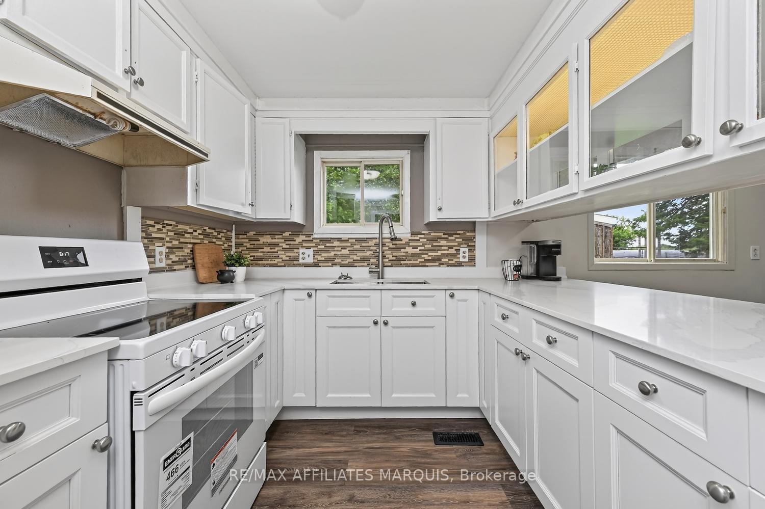 Photo 11 of 14 Saddle Avenue, Rideau Lakes, Rideau Lakes (South Elmsley) Twp — HOMEH