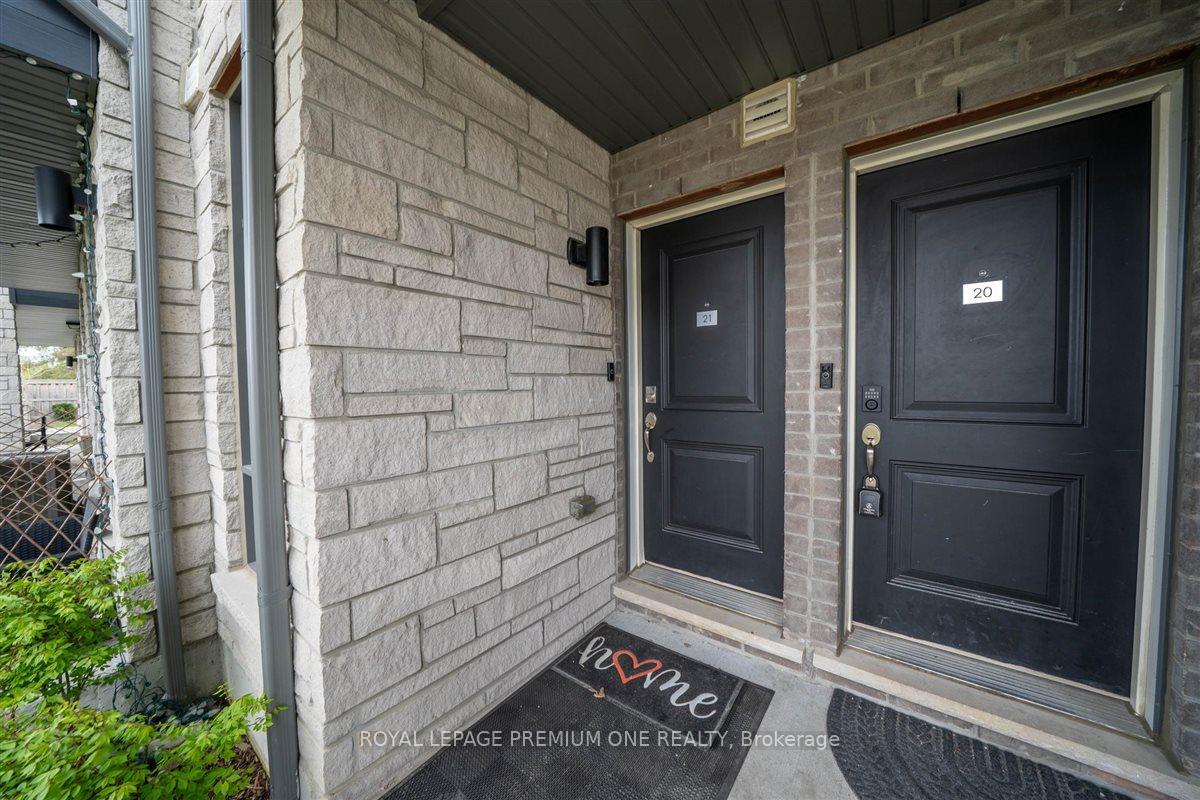Photo 3 of Unit 21, 9430 The Gore Road, Brampton, Bram East — HOMEH