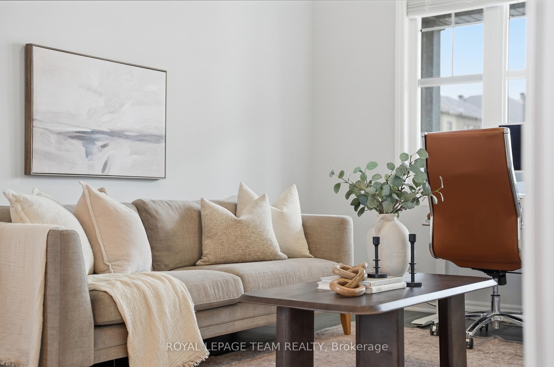 Photo 8 of 643 Rye Grass Way, Ottawa, Barrhaven - Half Moon Bay — HOMEH