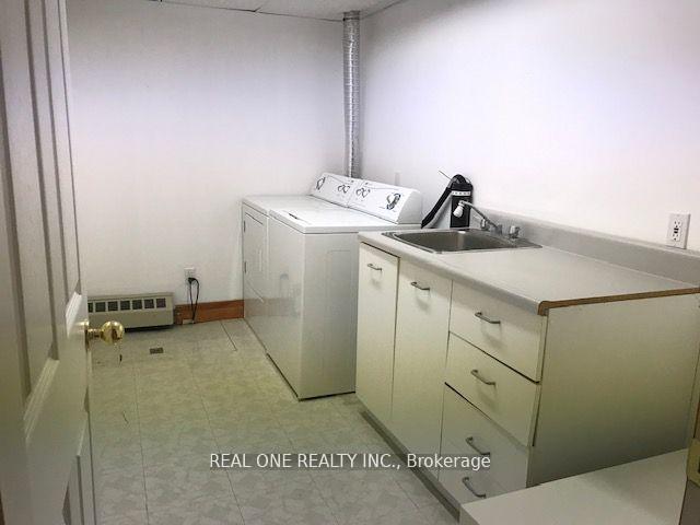 Photo 12 of 86 Morrison Avenue, Brock, Beaverton — HOMEH