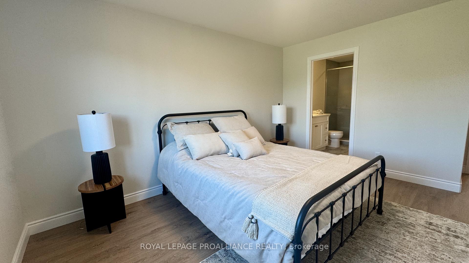 Photo 12 of 31 Clayton John Avenue, Brighton — HOMEH