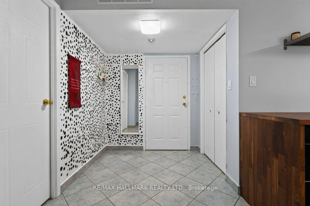 Photo 4 of Unit 203, 400 York Boulevard, Hamilton, Strathcona — HOMEH