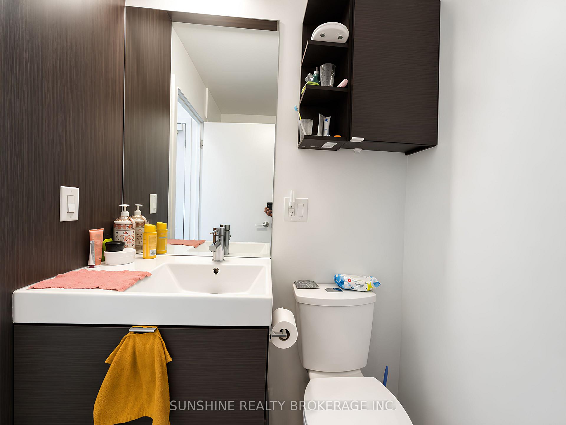 Photo 24 of Unit 2002, 62 Forest Manor Road, North York, Henry Farm — HOMEH