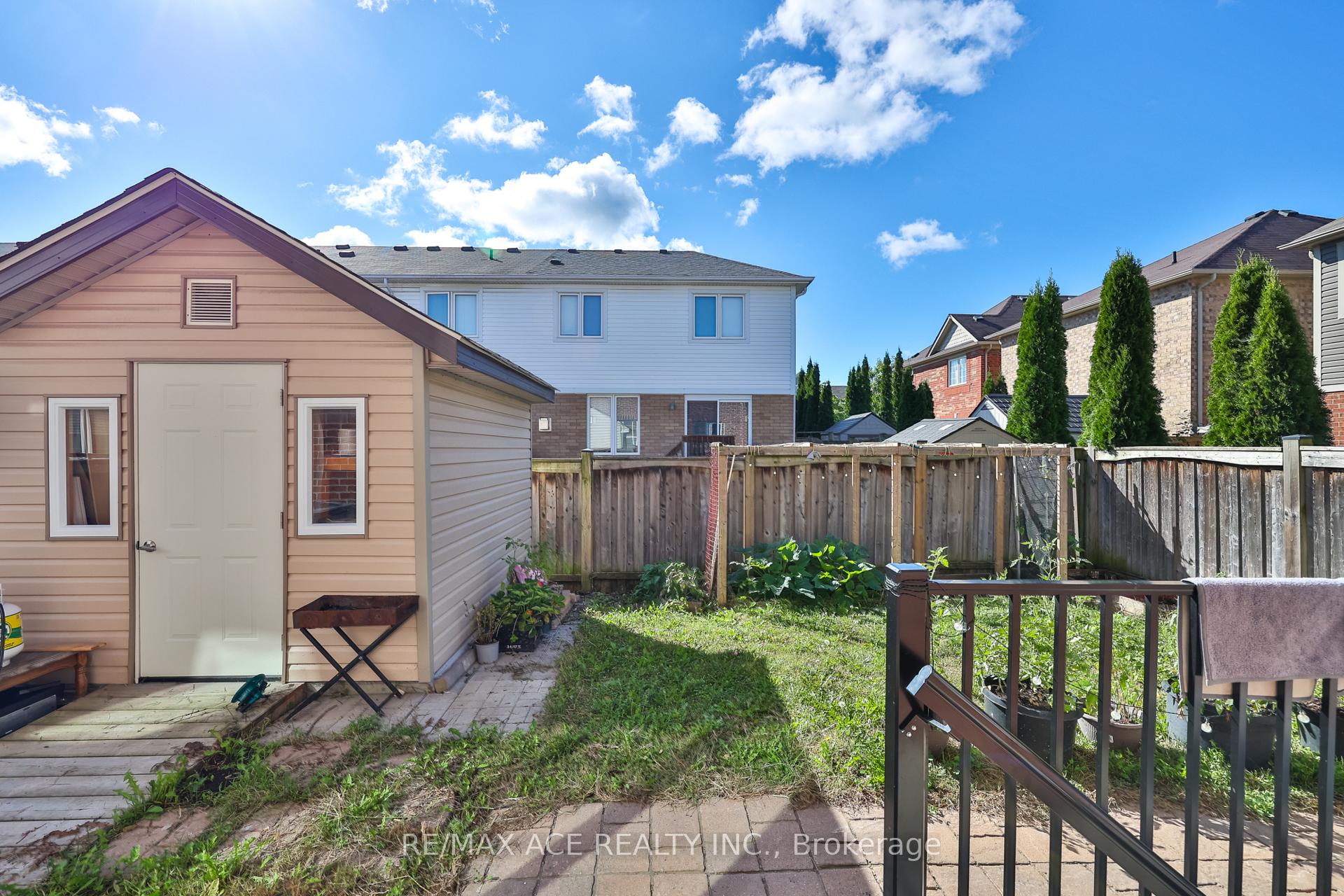 Photo 22 of 1819 Misthollow Drive, Pickering, Duffin Heights — HOMEH