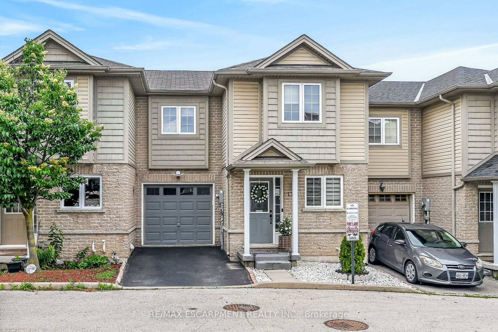 Photo 1 of Unit 17, 1328 Upper Sherman Avenue, Hamilton, Rushdale — HOMEH