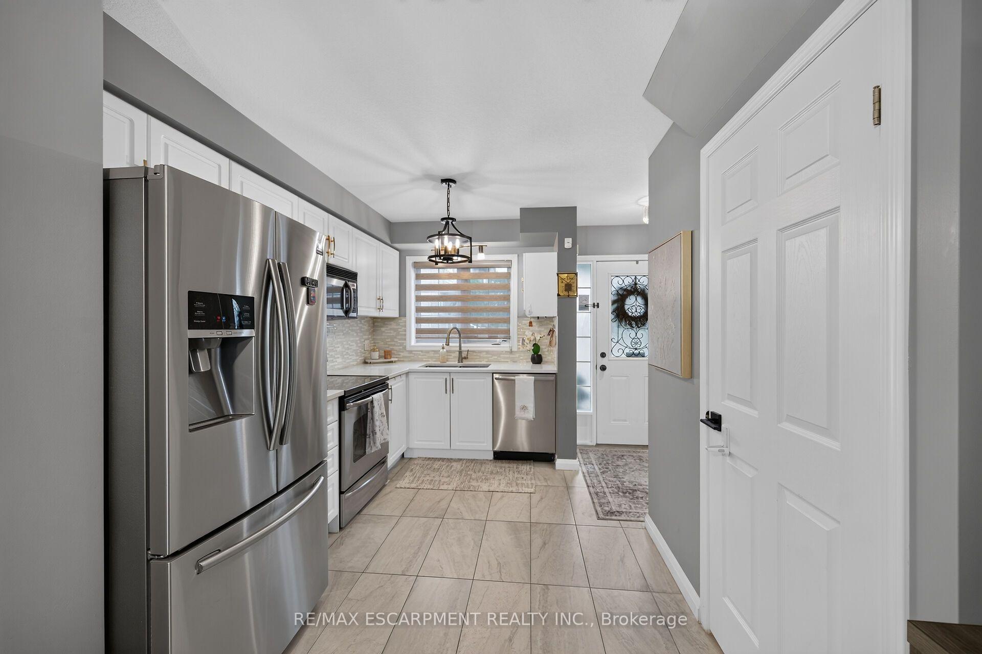 Photo 7 of Unit 17, 1328 Upper Sherman Avenue, Hamilton, Rushdale — HOMEH
