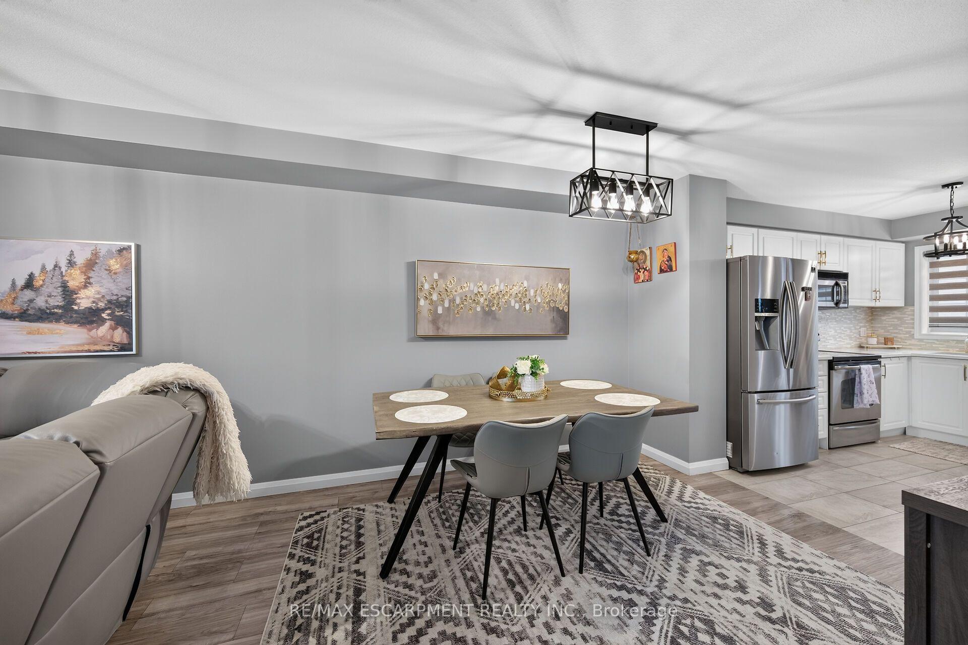 Photo 11 of Unit 17, 1328 Upper Sherman Avenue, Hamilton, Rushdale — HOMEH