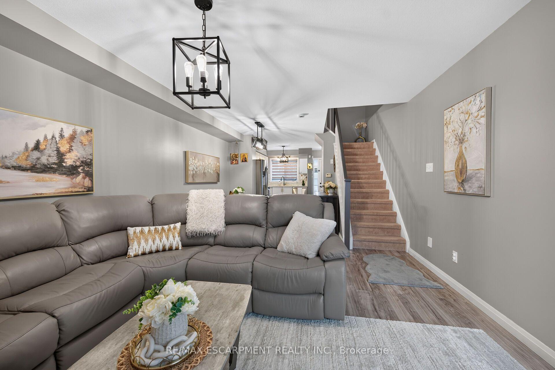 Photo 16 of Unit 17, 1328 Upper Sherman Avenue, Hamilton, Rushdale — HOMEH