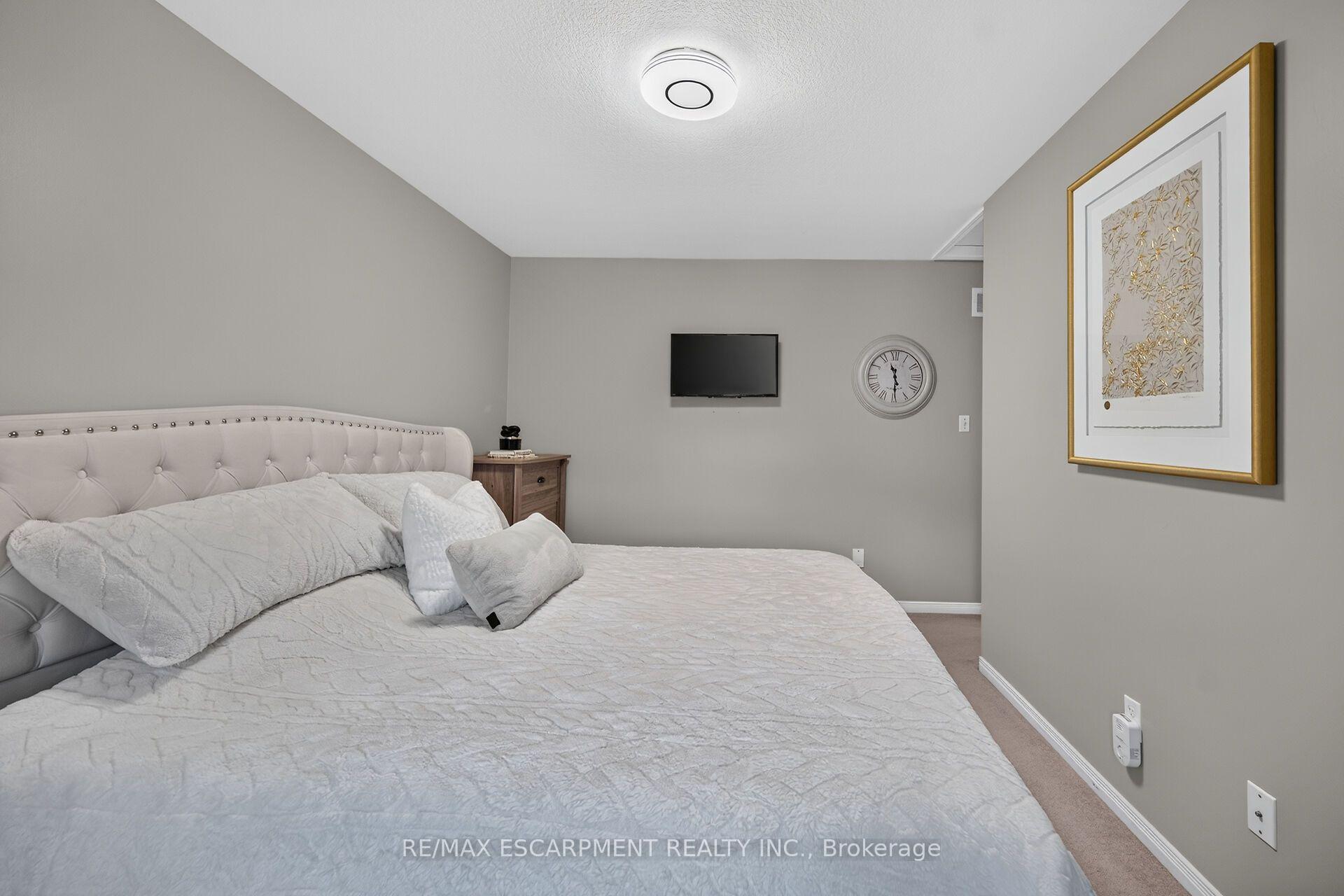 Photo 32 of Unit 17, 1328 Upper Sherman Avenue, Hamilton, Rushdale — HOMEH