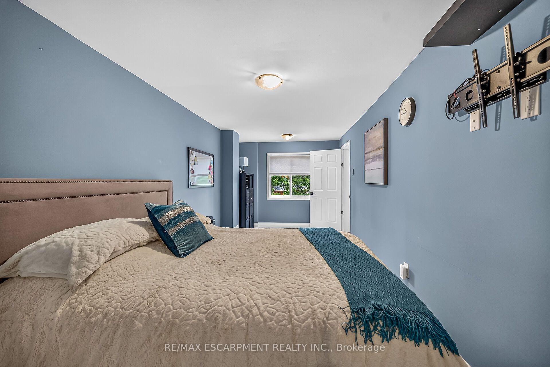 Photo 41 of Unit 17, 1328 Upper Sherman Avenue, Hamilton, Rushdale — HOMEH