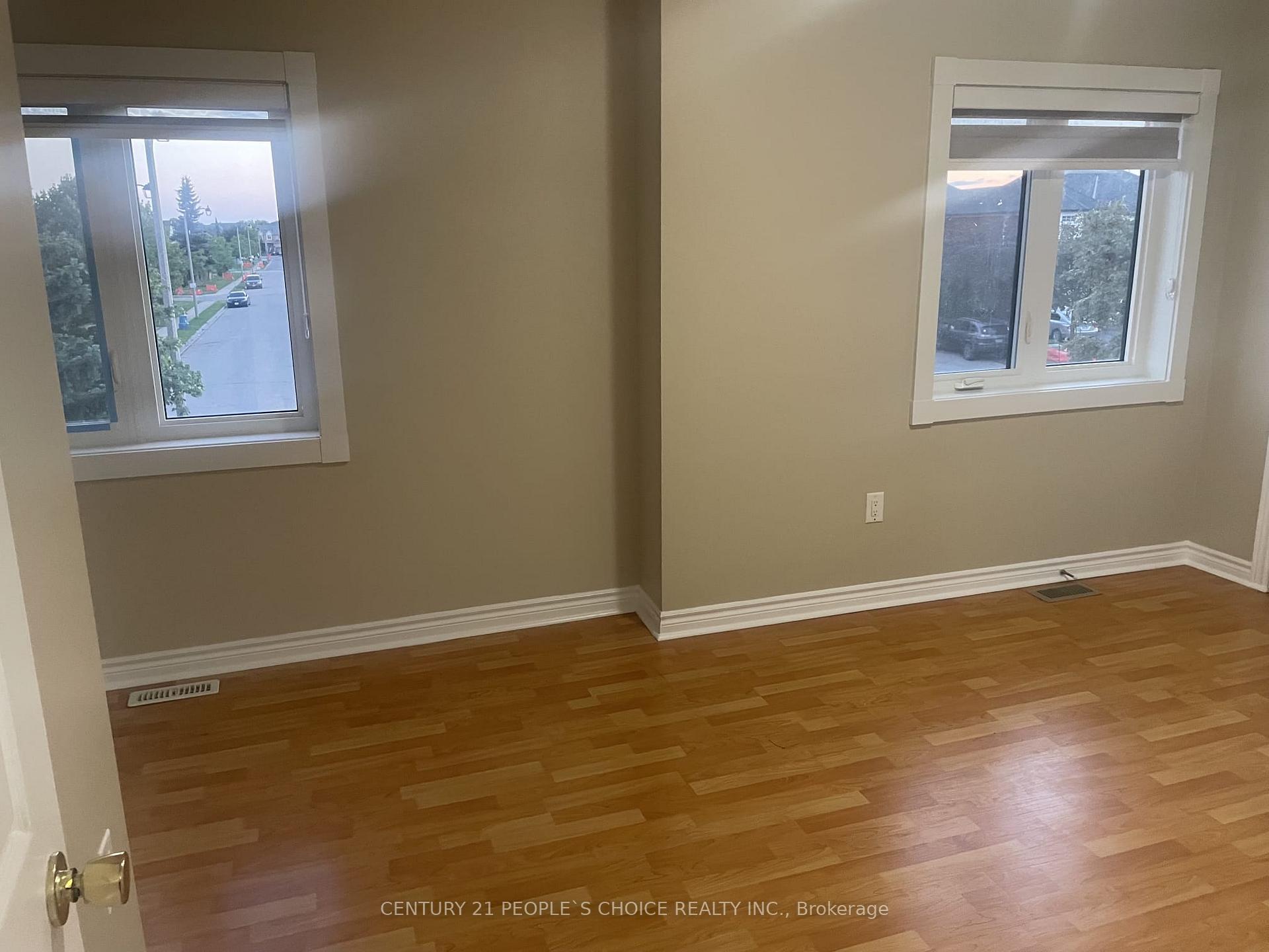 Photo 6 of 113 Desert Sand Drive, Brampton, Sandringham-Wellington — HOMEH