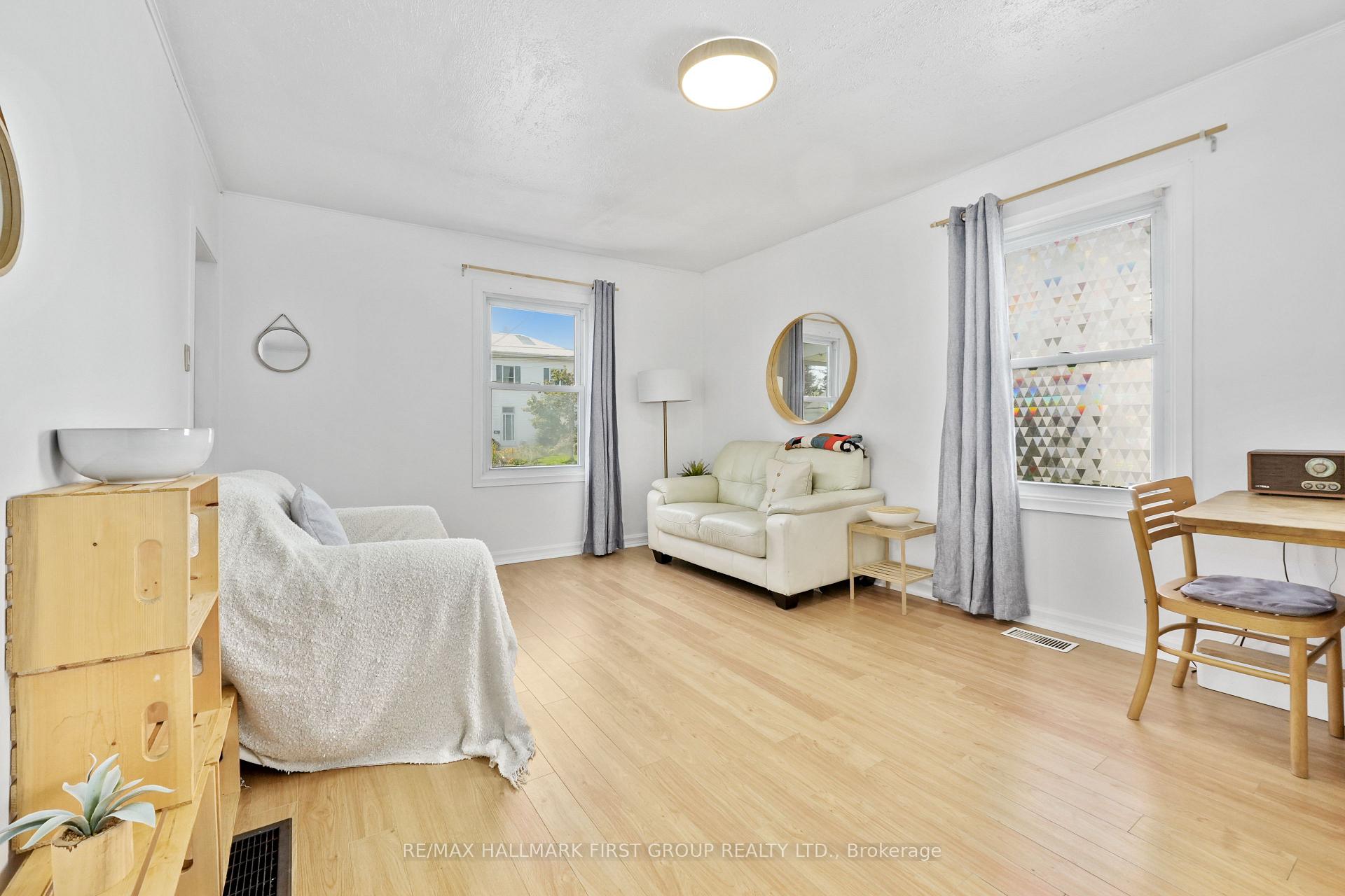 Photo 10 of 178 Stuart Street, Cobourg — HOMEH