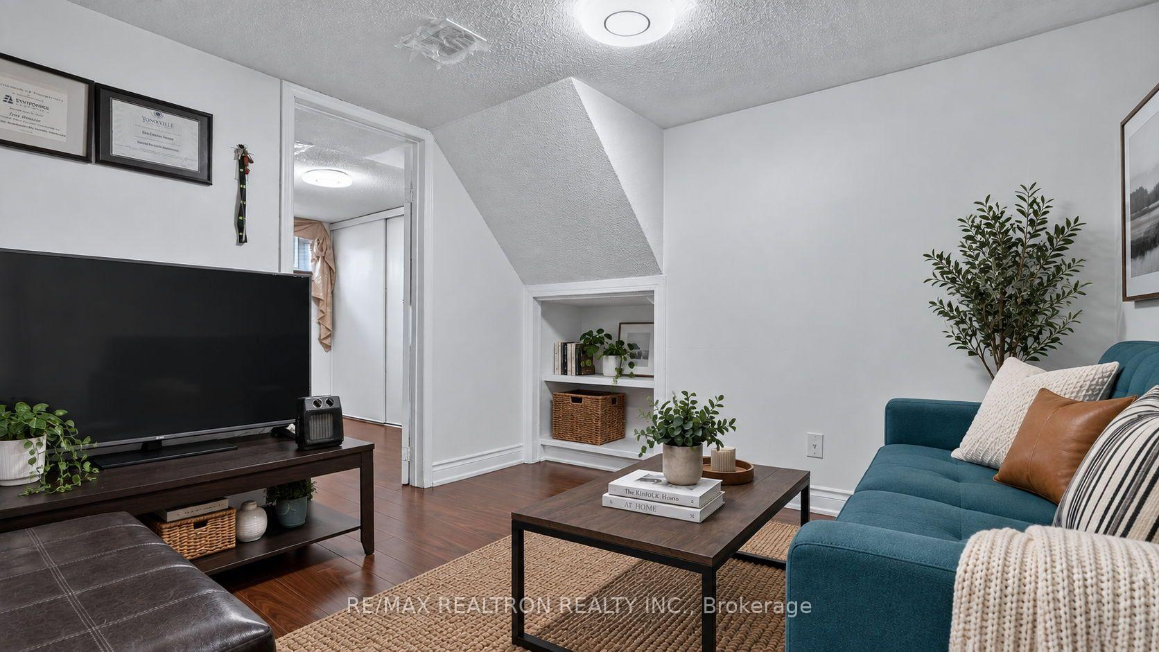 Photo 14 of 82 Ranstone Gardens, Scarborough, Ionview — HOMEH