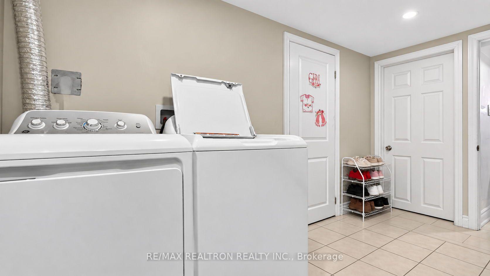 Photo 19 of 82 Ranstone Gardens, Scarborough, Ionview — HOMEH