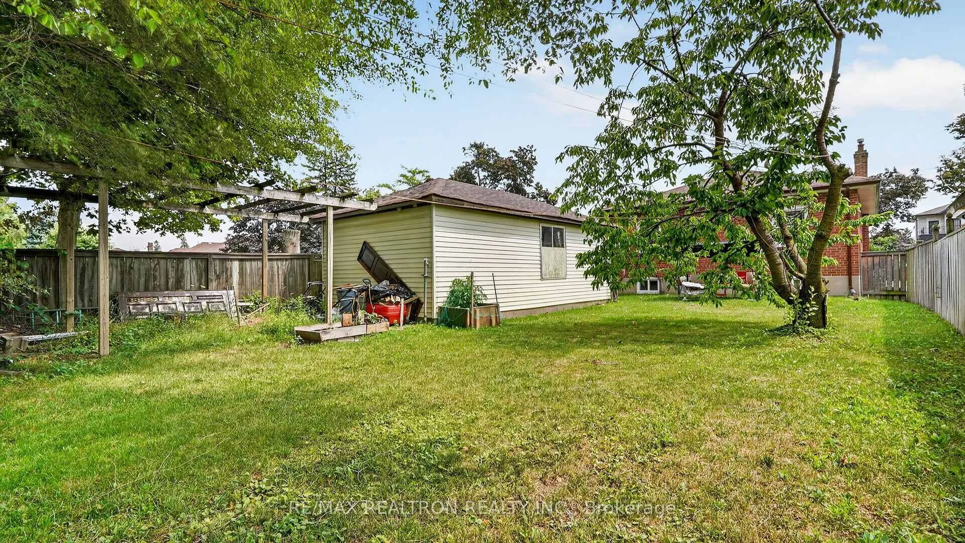 Photo 31 of 82 Ranstone Gardens, Scarborough, Ionview — HOMEH