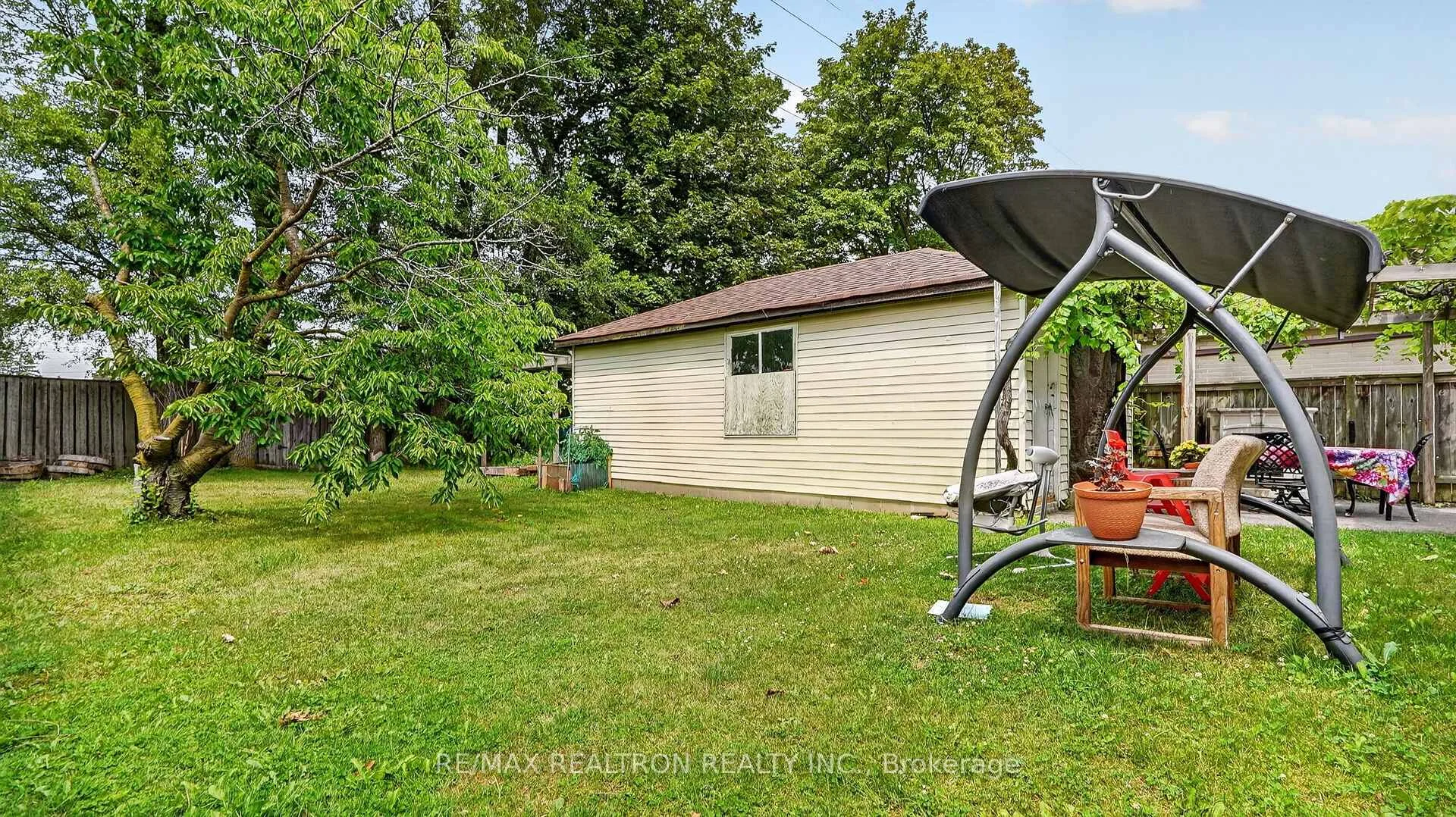 Photo 32 of 82 Ranstone Gardens, Scarborough, Ionview — HOMEH