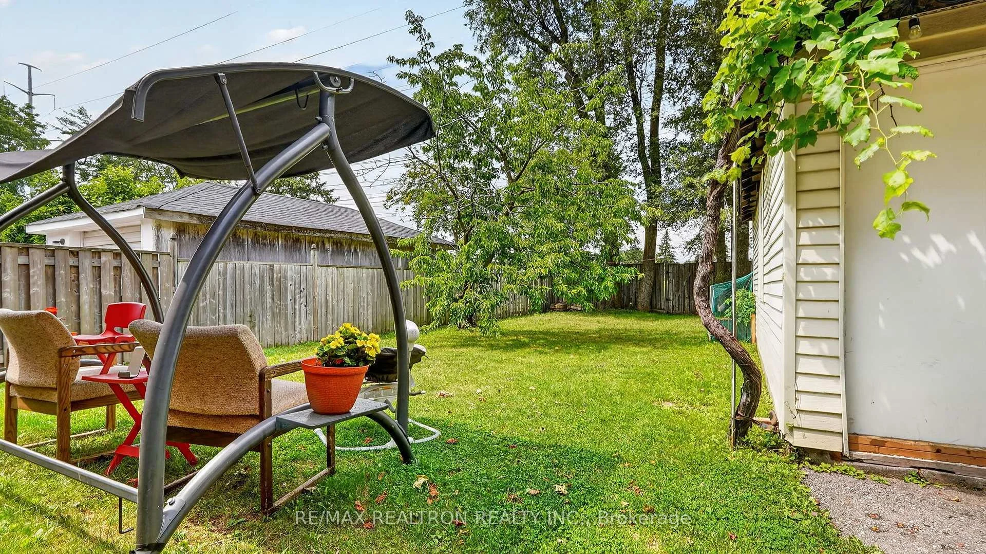 Photo 33 of 82 Ranstone Gardens, Scarborough, Ionview — HOMEH