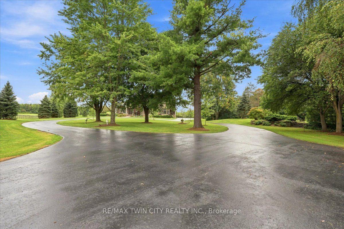 Photo 48 of 1532 6th Concession Road W, Hamilton, Rural Flamborough — HOMEH