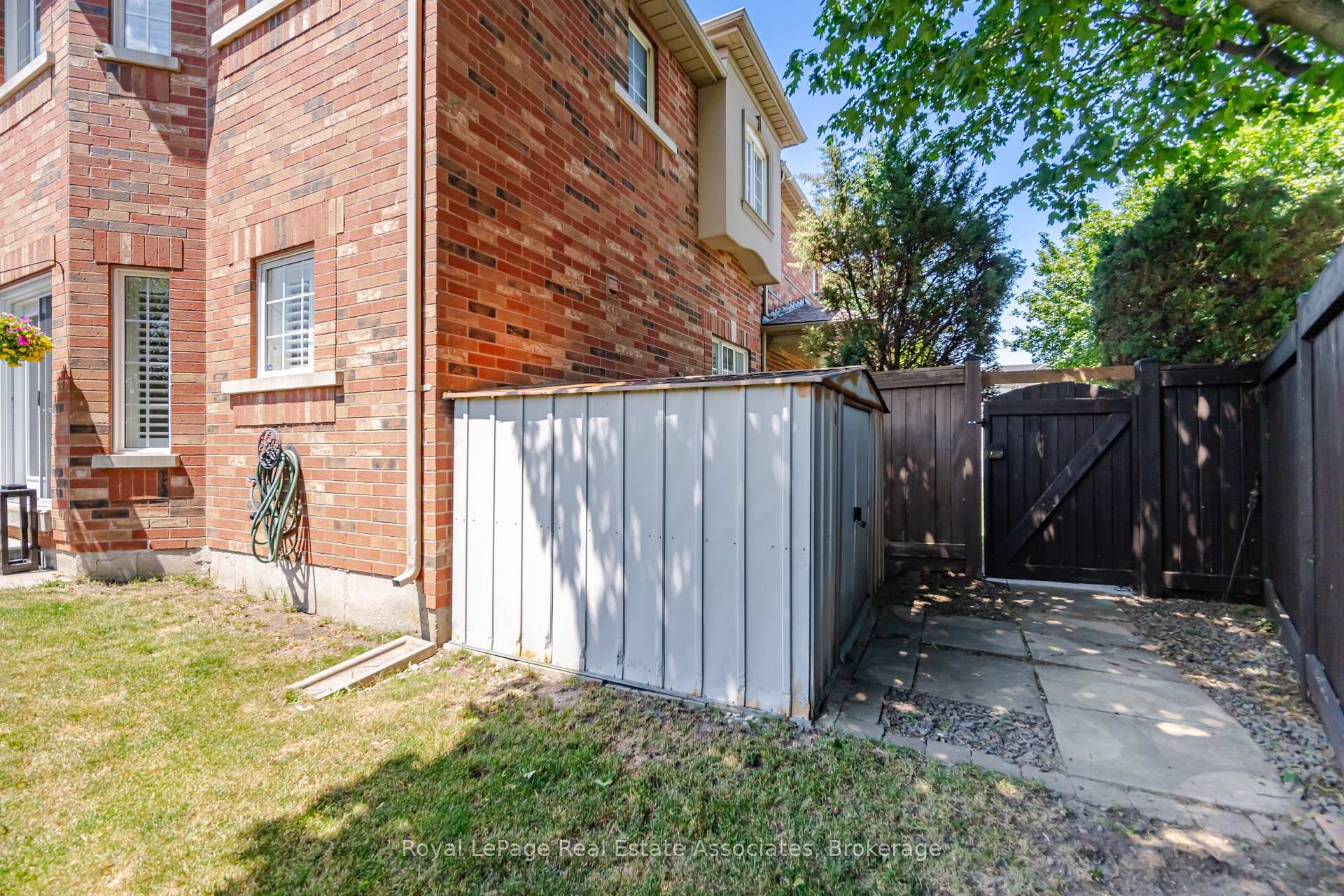 Photo 46 of 2 Olde Town Road, Brampton, Fletcher's Creek Village — HOMEH