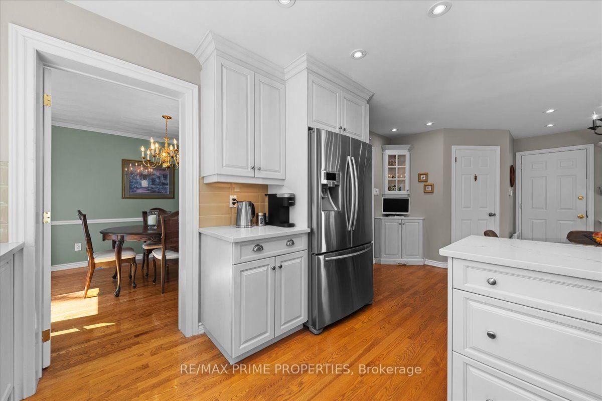 Photo 21 of 1020 Driftwood Crescent, Ottawa, Convent Glen — HOMEH